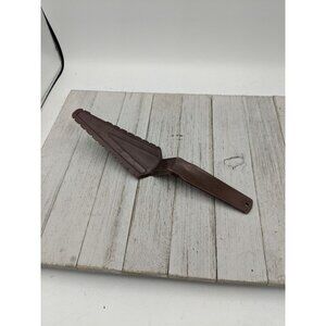 Tupperware Cut N Serve Pie Serrated Server 10 1/2" Vintage 1228 Brown
